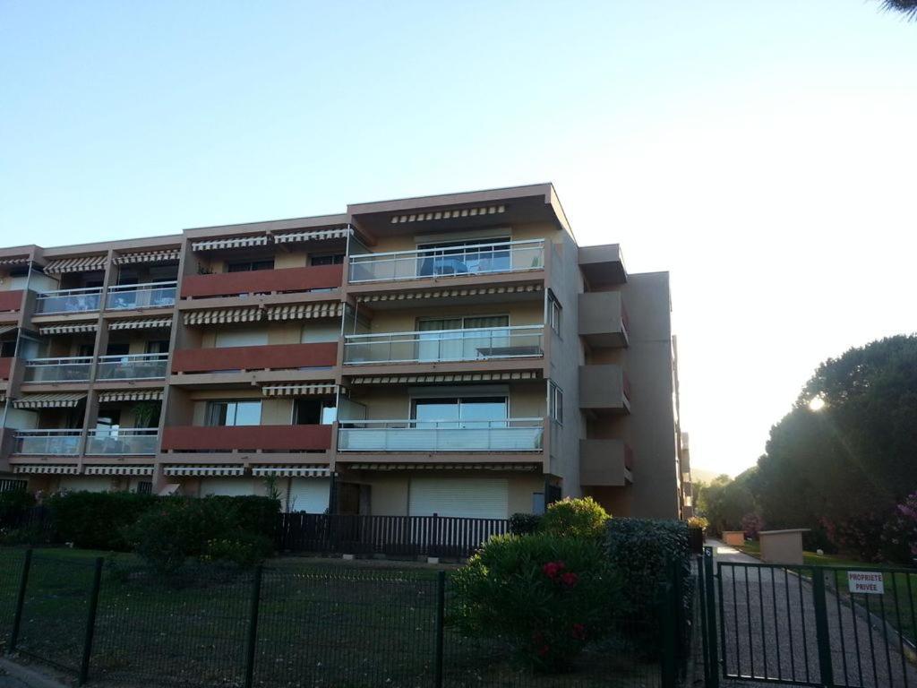 Flat Apartamento Bormes-les-Mimosas Exterior foto